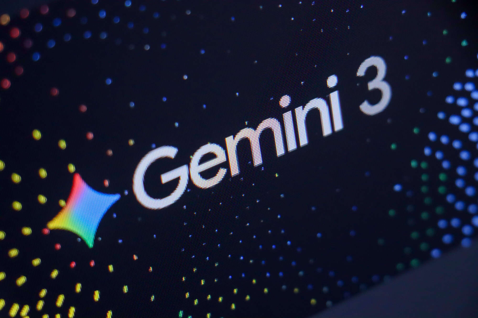 Google aplica novos limites de uso do Gemini 3 Pro devido à alta demanda