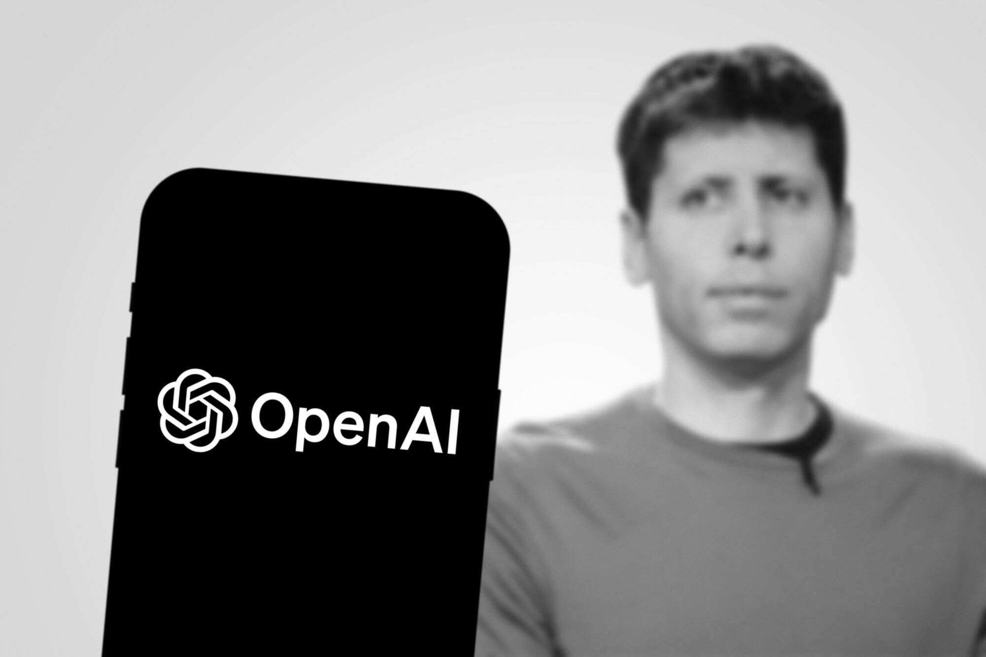 OpenAI flexibiliza regras de ações para novos funcionários