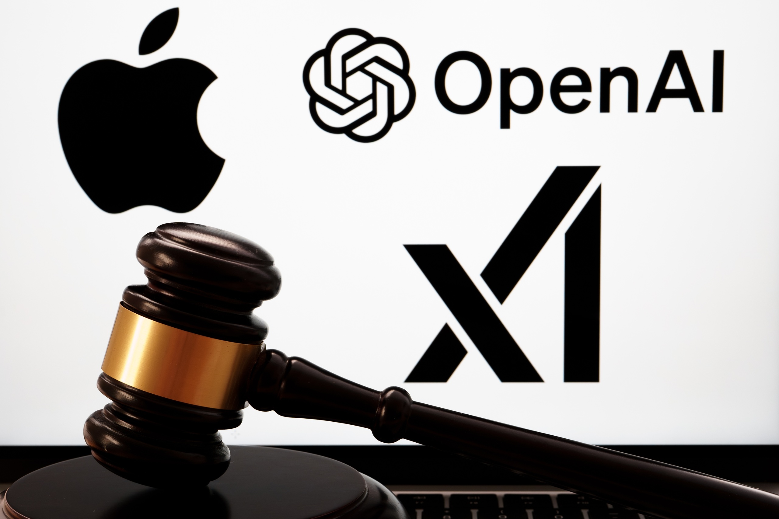 Processo de xAI contra Apple e OpenAI expõe disputa por domínio em IA