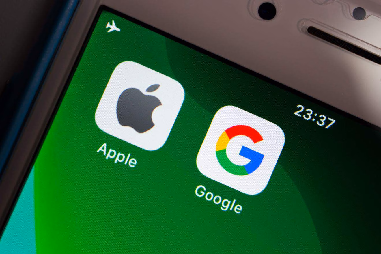 OpenAI abandona o consumidor; Apple e Google disputam espaço na IA